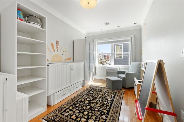 140 School St 2, Boston, MA 02130