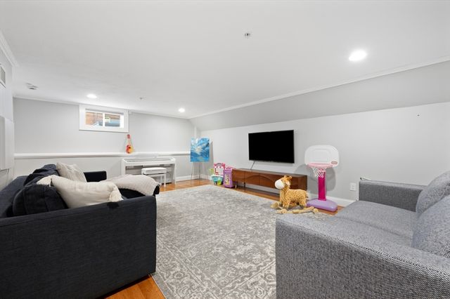 140 School St 2, Boston, MA 02130