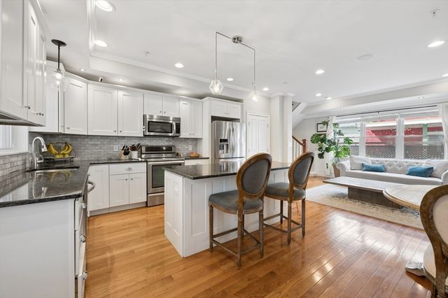 140 School St 2, Boston, MA 02130