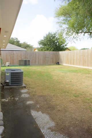 17414 Davenway Dr, Houston, TX 77084