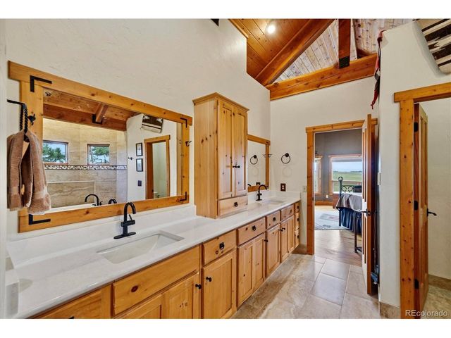 10 Bozeman Trl, Elizabeth, CO 80107