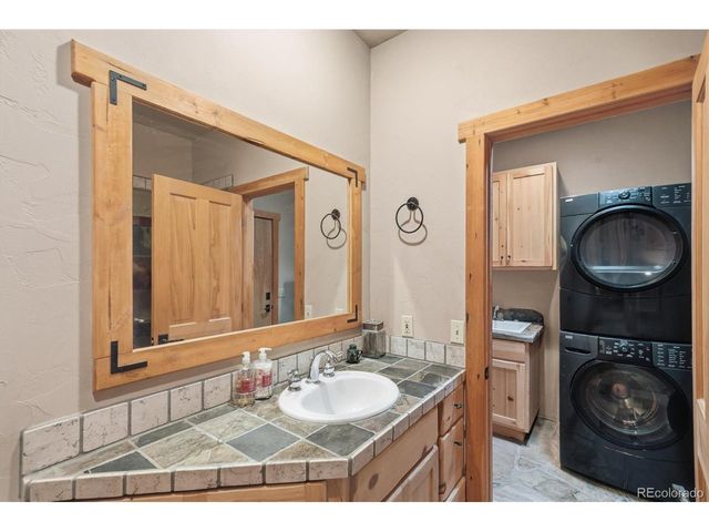 10 Bozeman Trl, Elizabeth, CO 80107