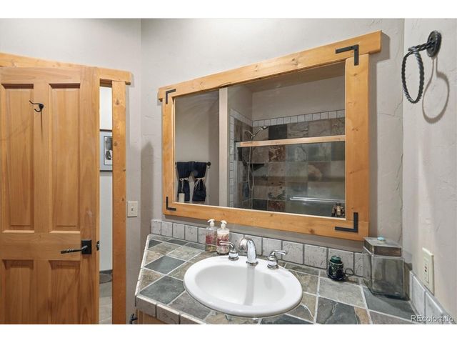 10 Bozeman Trl, Elizabeth, CO 80107