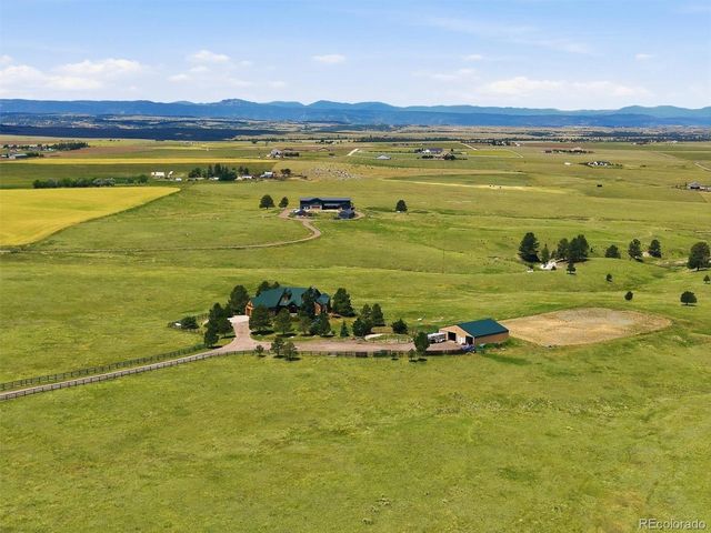 10 Bozeman Trl, Elizabeth, CO 80107