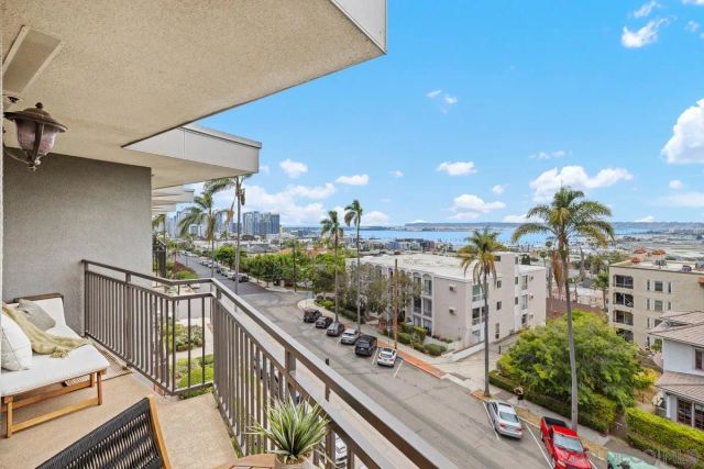2414 Front St 31, San Diego, CA 92101