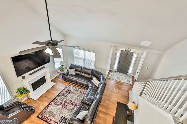 124 Wilmington Court, Newnan, GA 30263