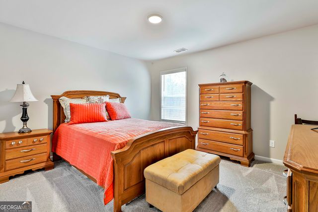 124 Wilmington Court, Newnan, GA 30263