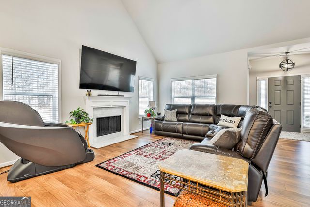 124 Wilmington Court, Newnan, GA 30263