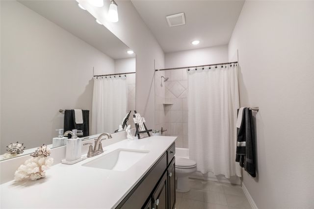 1412 Whitetail Lane, Azle, TX 76020