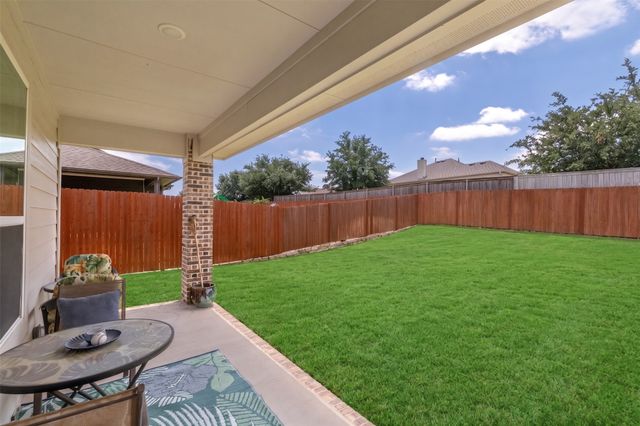 1412 Whitetail Lane, Azle, TX 76020