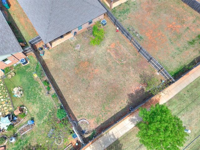 9524 SW 29th Terrace, Oklahoma City, OK 73128