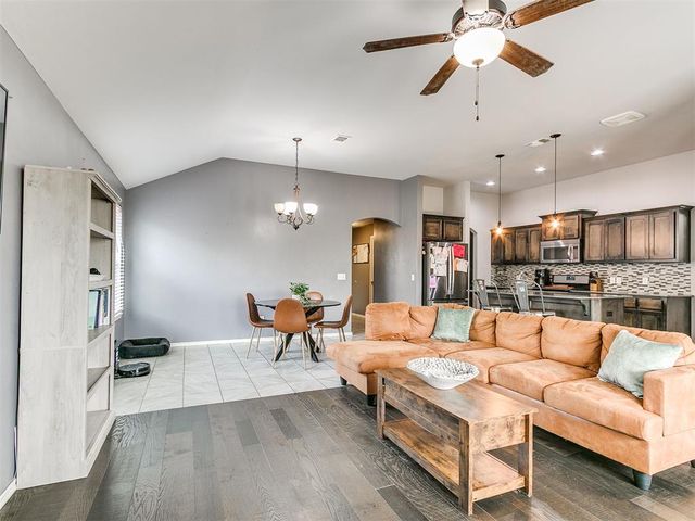 9524 SW 29th Terrace, Oklahoma City, OK 73128