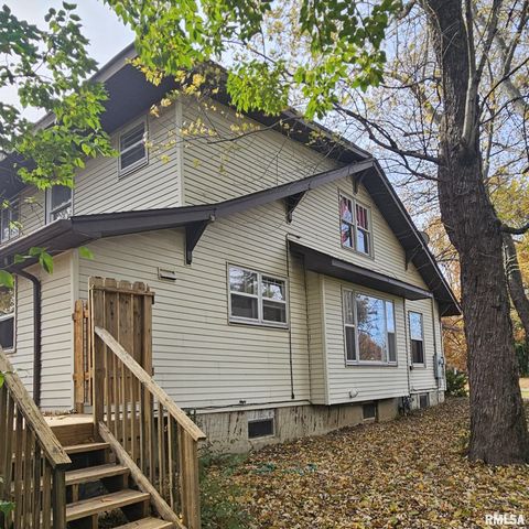 203 ORCHARD Drive, Carbondale, IL 62901