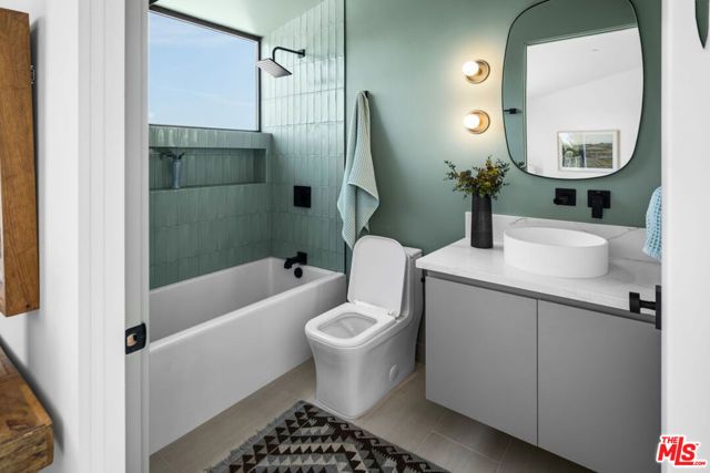 4683 Glenalbyn Drive, Los Angeles, CA 90065