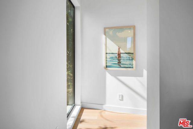 4683 Glenalbyn Drive, Los Angeles, CA 90065