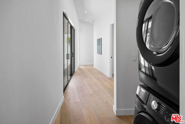 4683 Glenalbyn Drive, Los Angeles, CA 90065