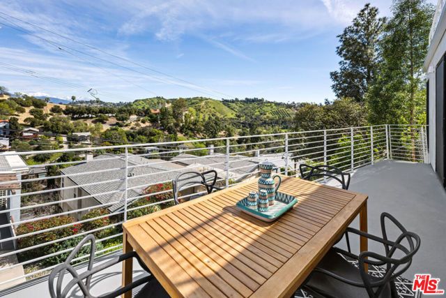 4683 Glenalbyn Drive, Los Angeles, CA 90065