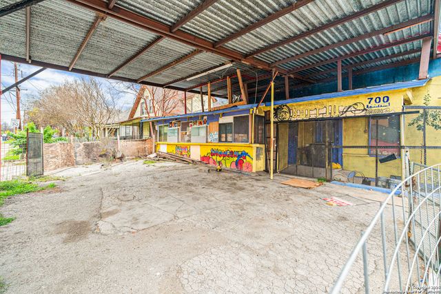 700 Porter, San Antonio, TX 78210