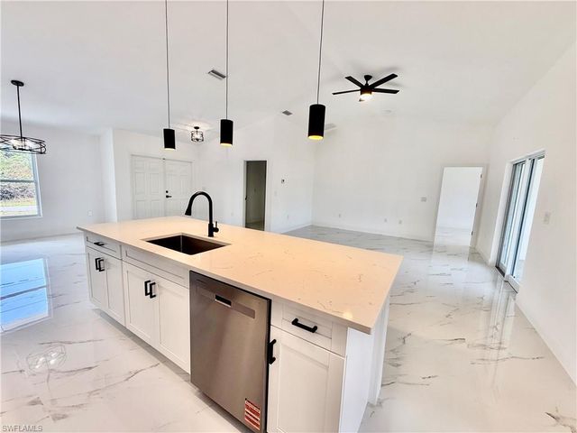 2600 26th ST W, Lehigh Acres, FL 33971