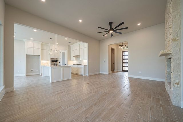 2032 Toscano Way, Kerrville, TX 78028