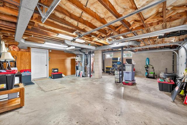 2014 Wynmere DR, Roanoke, VA 24018