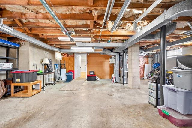 2014 Wynmere DR, Roanoke, VA 24018