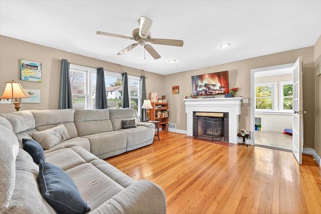 2014 Wynmere DR, Roanoke, VA 24018