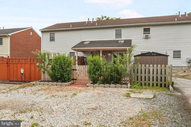228 GEORGETOWN CIR, Hanover, PA 17331