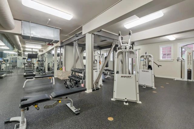 1642 7Th 325, San Diego, CA 92101