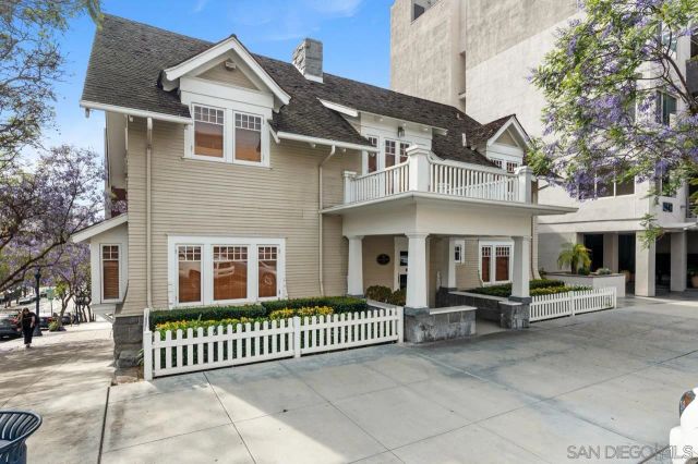 1642 7Th 325, San Diego, CA 92101