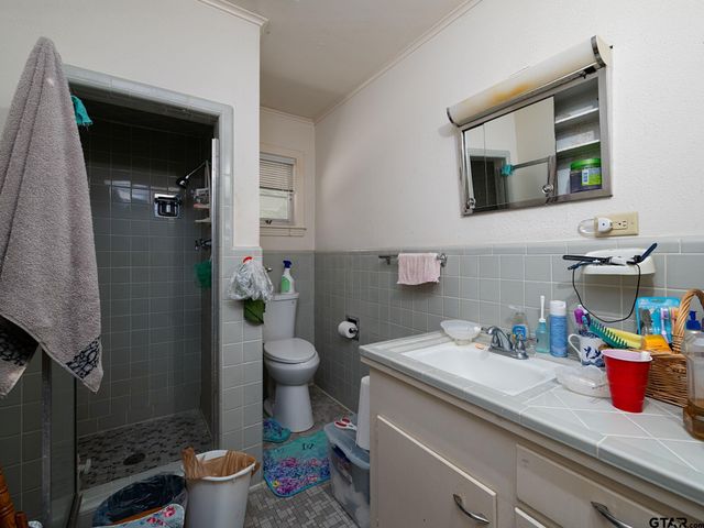 1804 De Charles St., Tyler, TX 75701