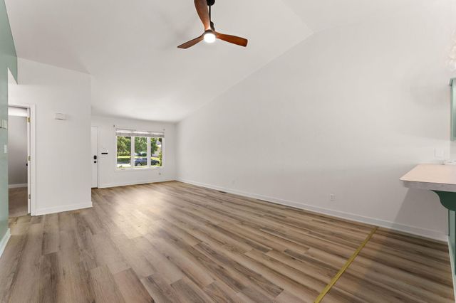5012 W 92nd Avenue, Crown Point, IN 46307