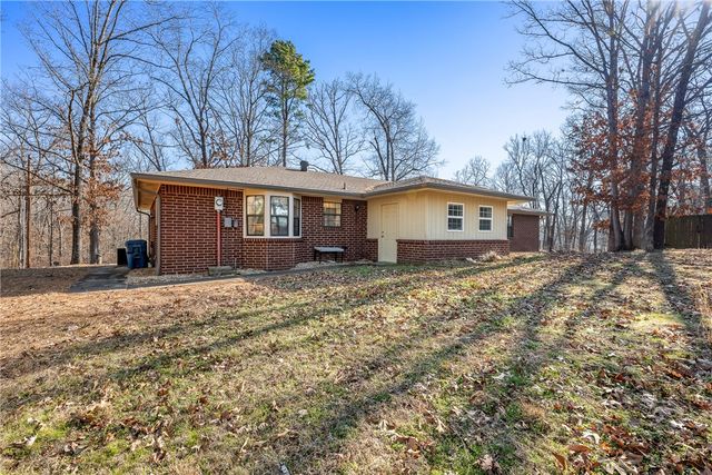 2 Wigston Lane, Bella Vista, AR 72714