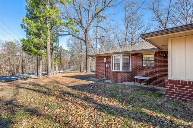 2 Wigston Lane, Bella Vista, AR 72714