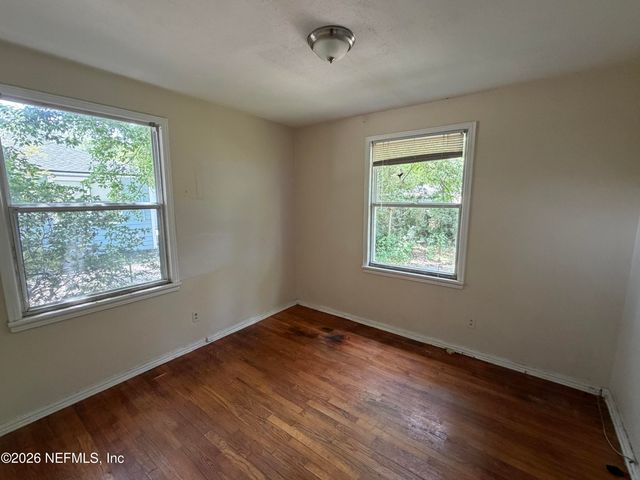 1336 PINEGROVE Court, Jacksonville, FL 32205