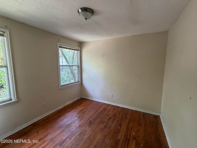 1336 PINEGROVE Court, Jacksonville, FL 32205