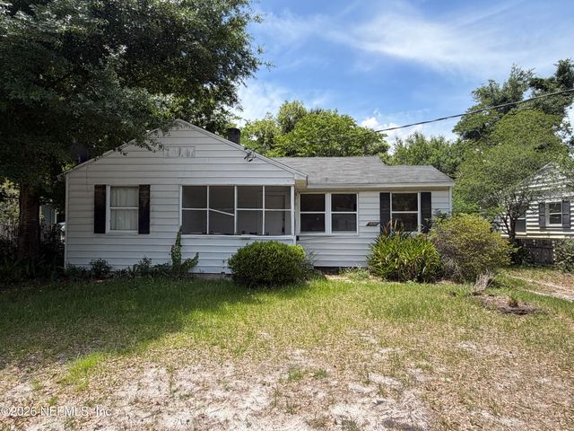 1336 PINEGROVE Court, Jacksonville, FL 32205