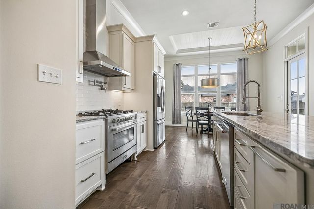 2720 Lexington Lakes Ave, Baton Rouge, LA 70810
