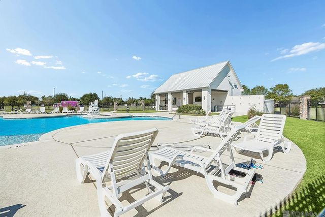 2720 Lexington Lakes Ave, Baton Rouge, LA 70810