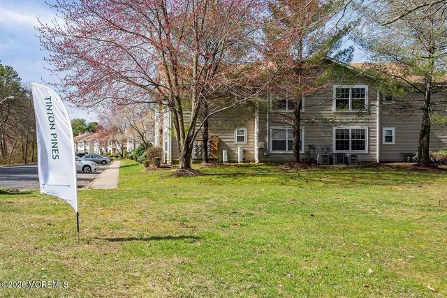 84 Diane Drive, Tinton Falls, NJ 07753