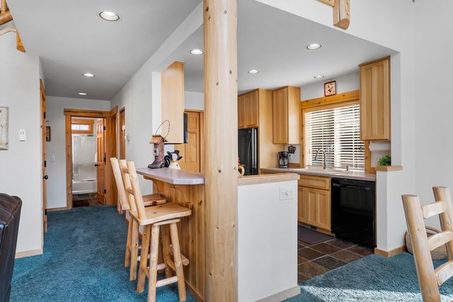1845 Cinnamon Teal Drive, Redmond, OR 97756