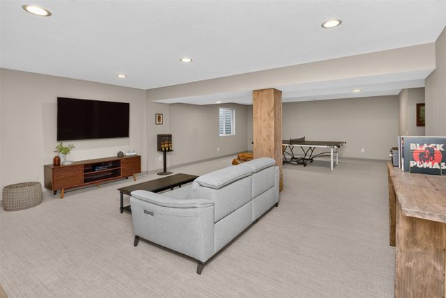 3624 NE Winding Trail Drive, Ankeny, IA 50021