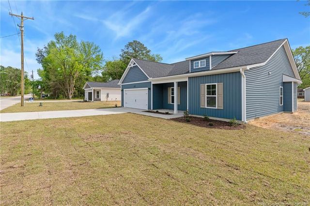 4044 Lofton Street, Wade, NC 28395