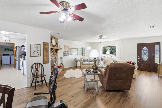 8049 SW 100TH STREET ROAD, Ocala, FL 34481