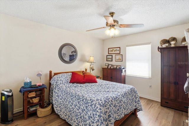 8049 SW 100TH STREET ROAD, Ocala, FL 34481