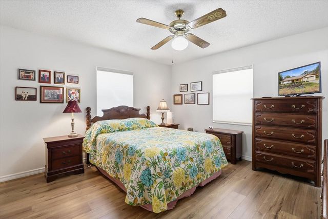 8049 SW 100TH STREET ROAD, Ocala, FL 34481