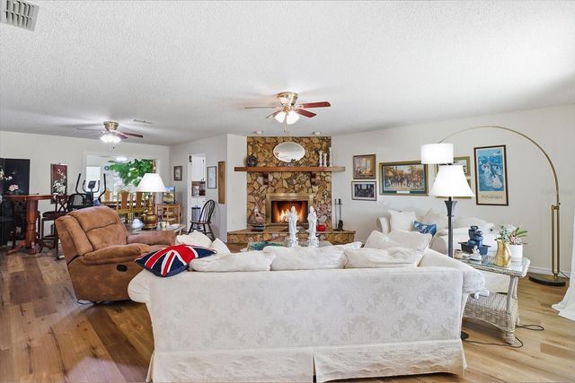 8049 SW 100TH STREET ROAD, Ocala, FL 34481