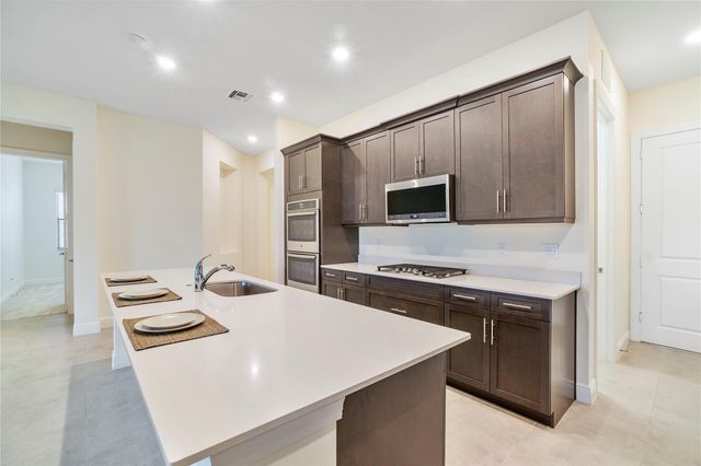 11785 S WATERWAY Circle, Parkland, FL 33076