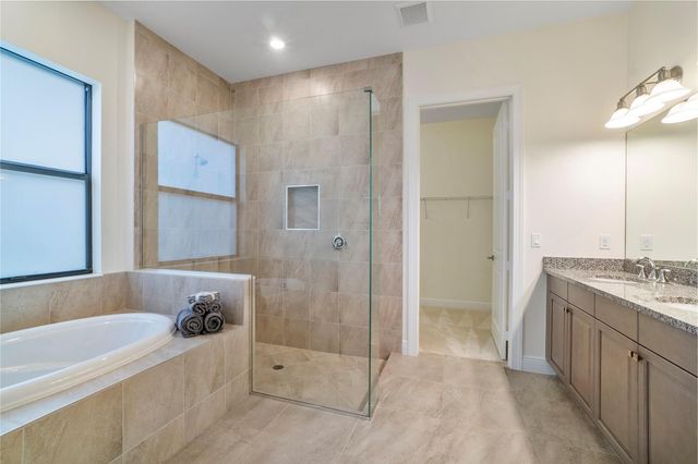 11785 S WATERWAY Circle, Parkland, FL 33076
