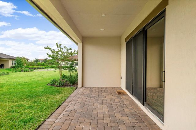 11785 S WATERWAY Circle, Parkland, FL 33076
